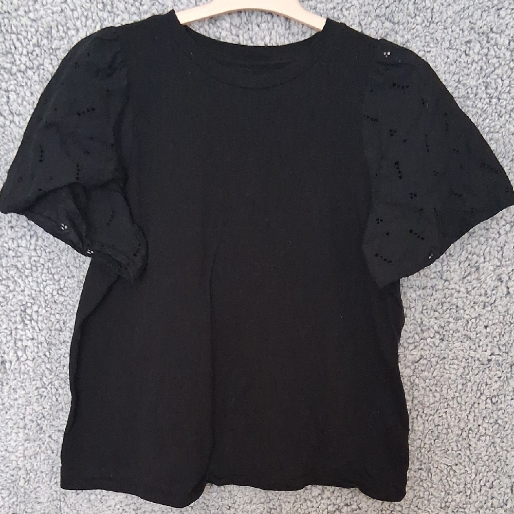 A New Day Black Eyelet Puff Sleeve Tee